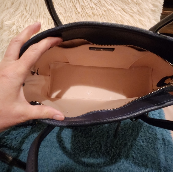 New Tory Burch tote w strap - Picture 3 of 10